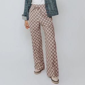 AUDREY TROUSER, BROWN CHECKERS